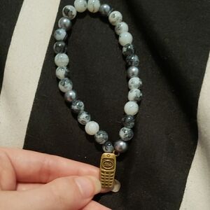 Elegant Beaded Bracelet with Gold Charm